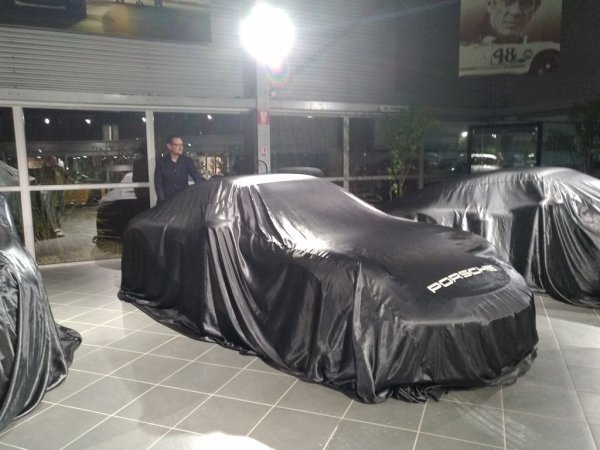 carrosserie eeckhout livraison porsche gt3 touring 2018 02 20 19 34 09