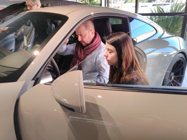 carrosserie eeckhout livraison porsche gt3 touring 2018 02 21 09 25 17