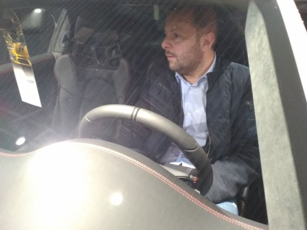 carrosserie_eeckhout_livraison_porsche_gt3_touring_2018-02-20_19-37-17