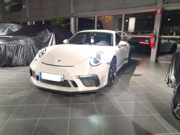 carrosserie_eeckhout_livraison_porsche_gt3_touring_2018-02-20_19-40-43