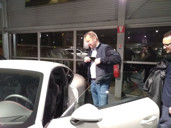 carrosserie eeckhout livraison porsche gt3 touring 2018 02 20 19 36 05