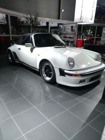 carrosserie_eeckhout_livraison_porsche_gt3_touring_2018-02-20_19-25-22